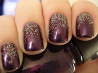 Winter Sparkle Nails