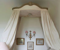 Shabby Chic Daybed with Canopy