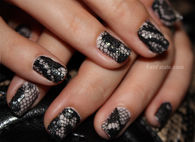 Lace Manicure
