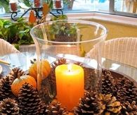 Pinecone Candle