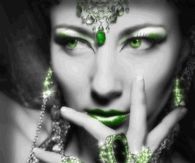 Sparkling Emerald's Jewelry