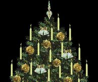 Sparkling Old Fashion Christmas Tree