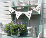 Garden Potting Bench