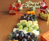 Christmas Fruit and Cheese Tray