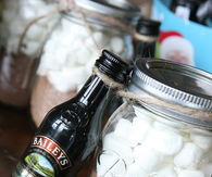 Hot Chocolate With Baileys Gift
