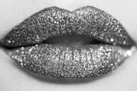 Glitter lips