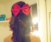 Christmas Hairstyle With Red Bow