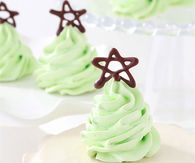 Christmas Tree Meringue Cookies