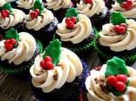 Holly cupcakes