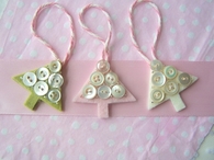 Homemade Christmas Tree Decorations made with Felt & Buttons