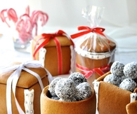 Homemade Gingerbread Gift Boxes & Jars for Treats