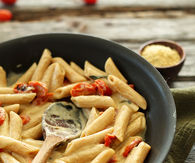 How to make creamy vegan garlic pasta