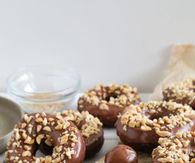 How to make chocolate peanut doughnuts