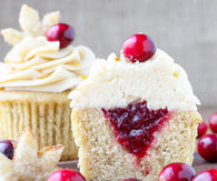 How to make apple cider cranberry cupcakes