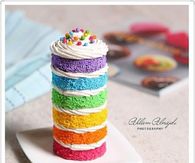 DIY Colorful Mini Cakes
