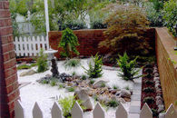 Easy to Maintain Small Sized Japanese Garden