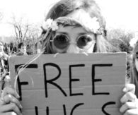 Free hugs