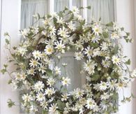 Pretty Daisy Wreath for Front Door