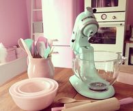 Pretty Pastel Baking Tools