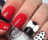 red, white andd black acrylic nail