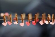 Clothesline hearts