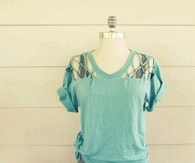 DIY Cool Studded T-Shirt DIY Project