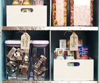 Food pantry organization