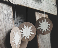 Paper white snowflake garland