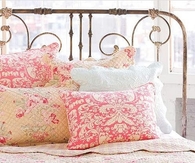 Shabby chic bedding