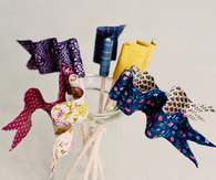Bendable fabric flags