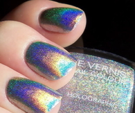 Holographic nail polish