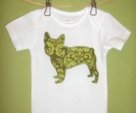 Dog appliqued baby bodysuit