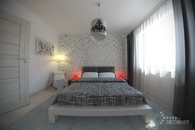 Graphic grey modern bedroom