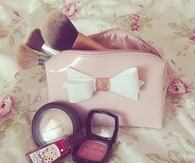 Cosmetic bag