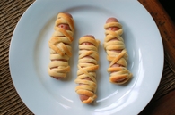 Hot dog mummies