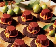 Peanut Butter Cup Pilgrim Hats