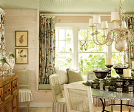 Chic Dining Room with Sparkle