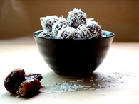 Raw Vegan Date Balls