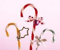 Pipe cleaner candy cane ornament