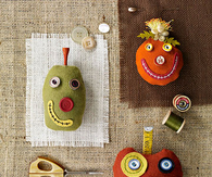 Pumpkin pincusion craft
