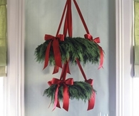 Cedar Wreath Chandelier