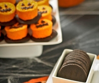 Jack o lantern marshmallow cookies