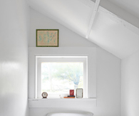 Simple kids bedroom
