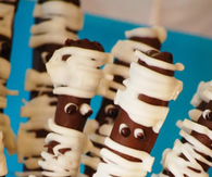 Mummy Chocolate Pretzel Rods