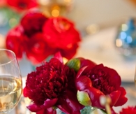 Red table decor