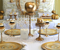 Gold dinner party decor
