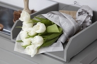 White tulip bouquet