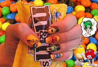 M&M Nail Art
