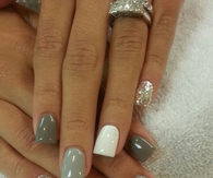 Grey and glitter nails
