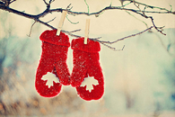 Hanging mittens